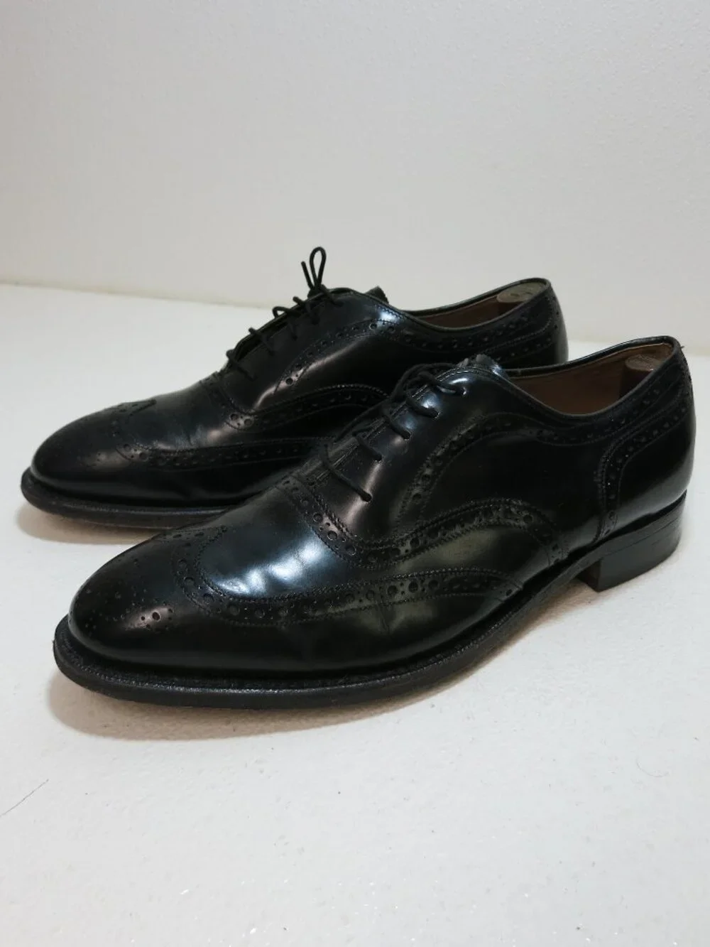 Johnston & Murphy Limited Brogue Wingtip Leather Dress Oxfords Men's Footwear 9